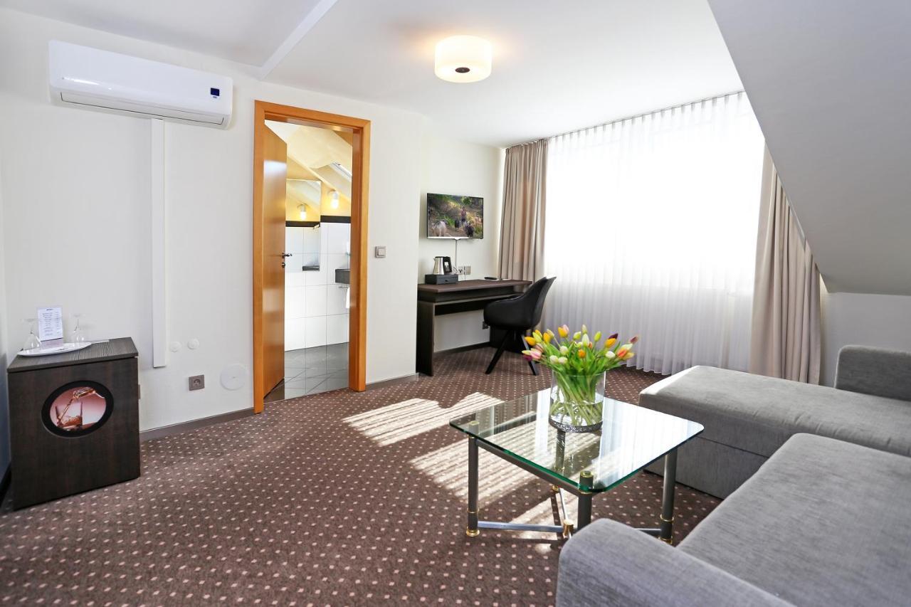 Hotel Sonata Baden-Baden Ngoại thất bức ảnh